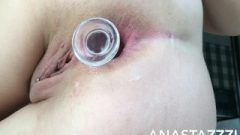 ANAL TRAINING! MY TIGHT ASS LOVES PENETRATION GLASS PLUG (_о_)
