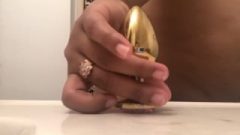Fitting Anal Plug Into Juicy Booty